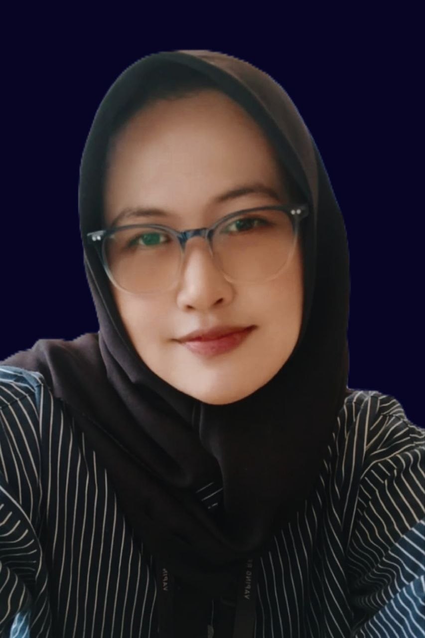 Nila Silviana Nova, Amd.Kom